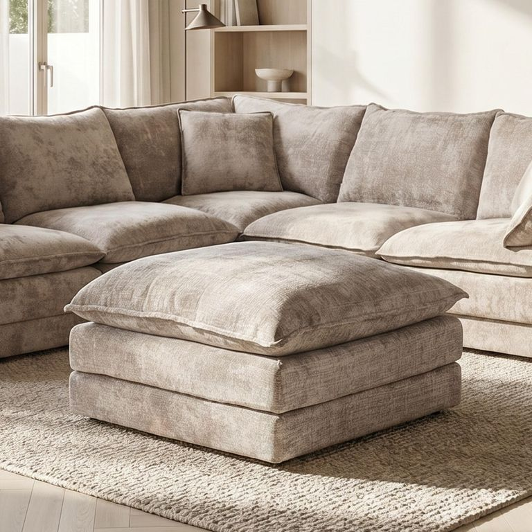 Solaya Footstool